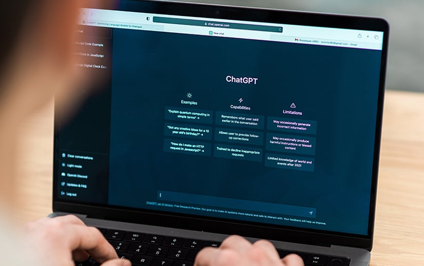 Database query interface with AI assistance